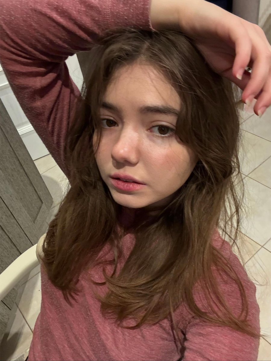 plumpy_evaa's tweet image. Hi