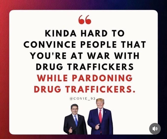 David747815774's tweet image. Pardons terrorist that imported 400 tons (800,000 pounds)of cocaine into the US, killing thousands of US citizens, many children and causing untold crime while costing states billions. Trump should be impeached for this.