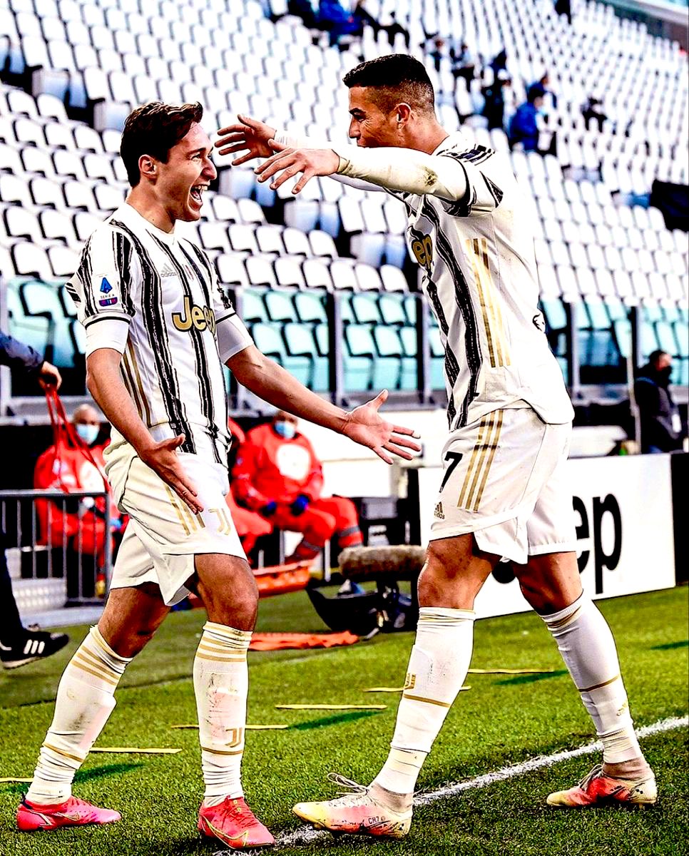 HardJuvePics's tweet photo. https://t.co/hCHD46TBE3