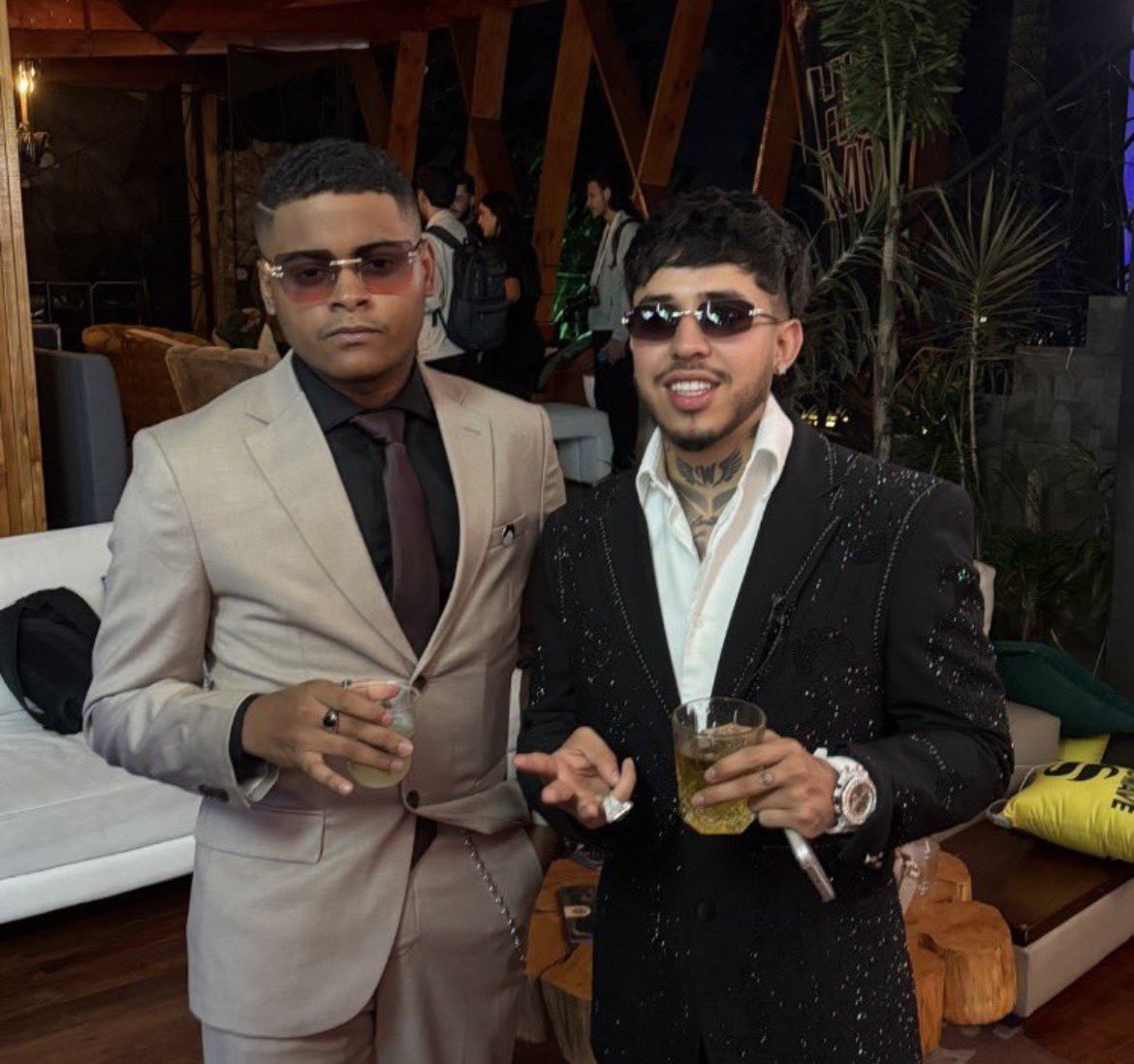 Aunque haya sido empate, qué chimba que el ganador sea uno de los nuestros, muchachos. El parcero la supo hacer y lo logró. Tírenle la buena a <a href="/Edits_De_Mierda/">EDM✍️</a>. 🔥