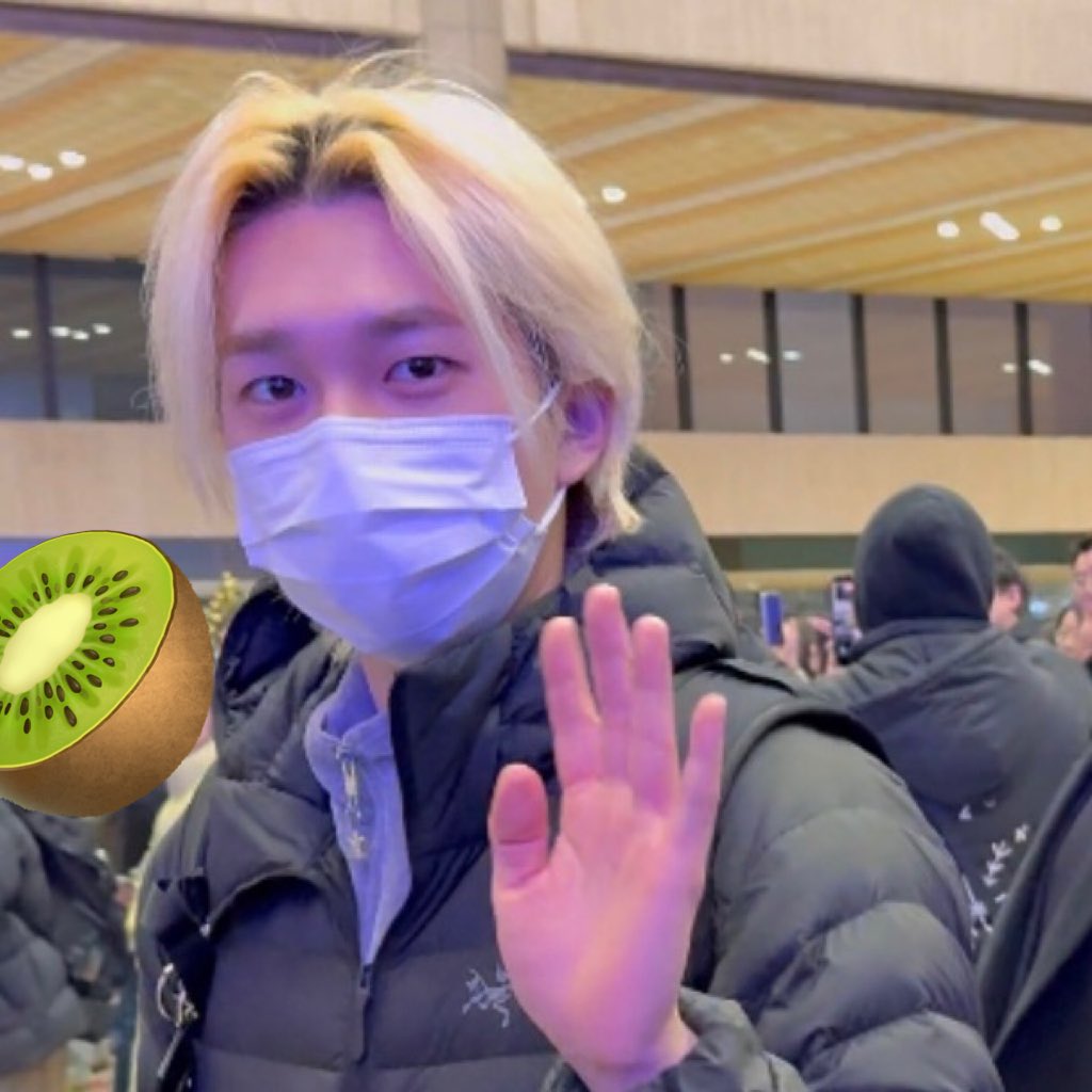 choithe0's tweet image. 애굣살 💕💕