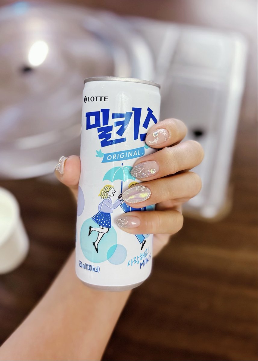 💅 my christmas / bday / gaming friendly compromise nails