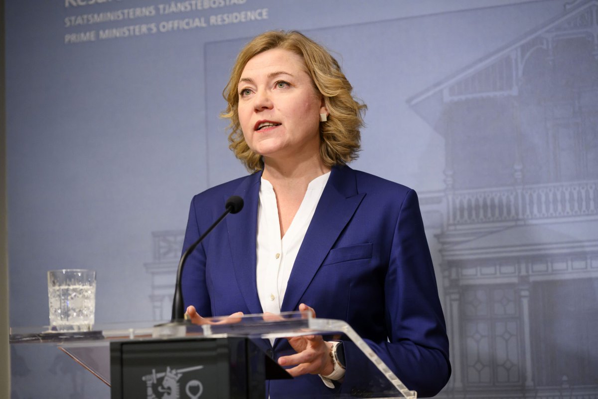 EU-News bei RTF3:  Digitale Kompetenzen als Schulfach dlvr.it/TPmm8W