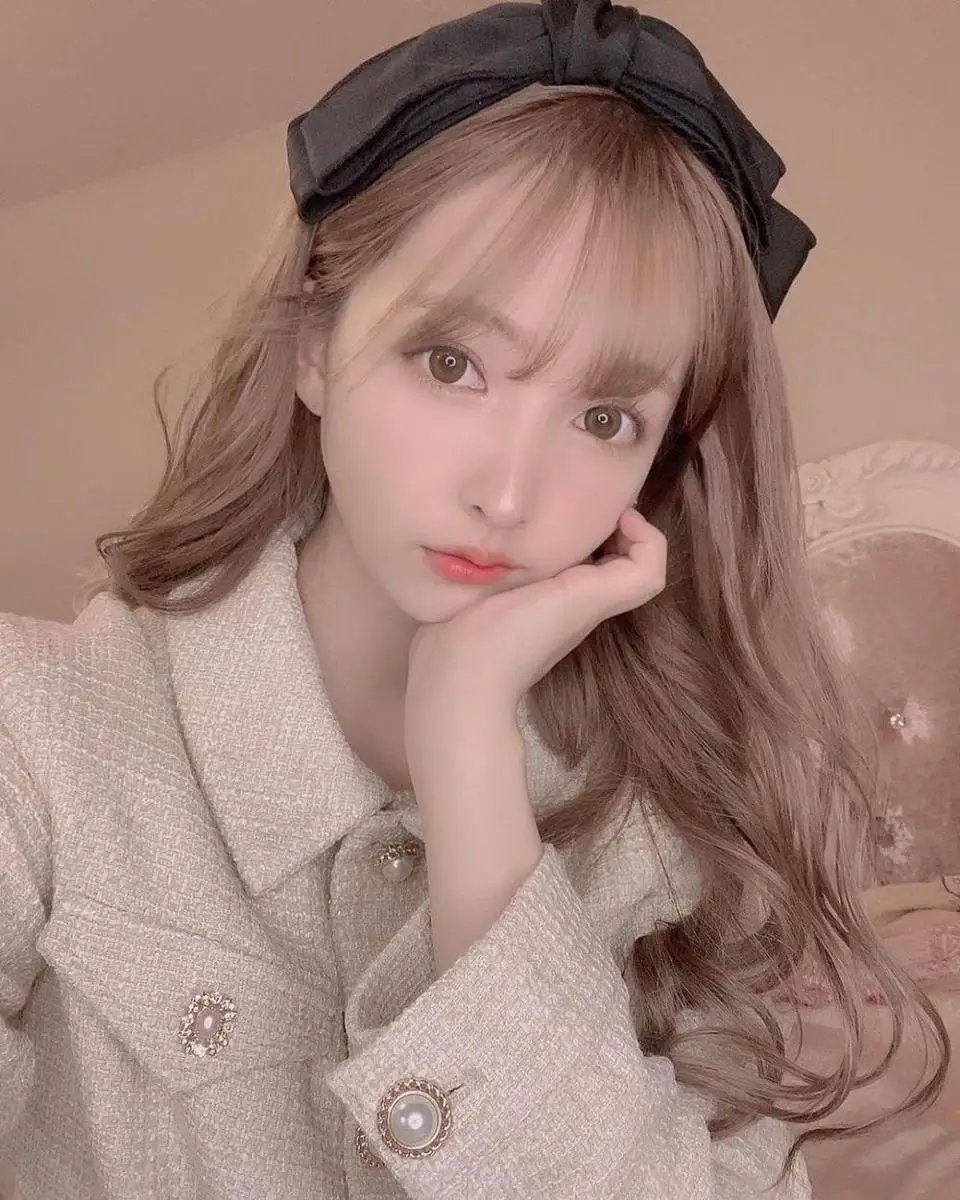 Momona Kito / Yua Mikam