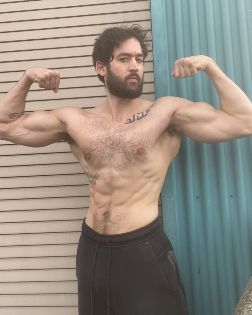 IG: justinbarberfit 💪🏽😏