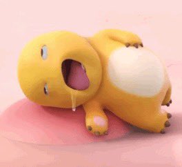 gecbomb's tweet image. Gabe newell's lifeless body in the back of the game awards stage waiting for his turn to announce half life 3