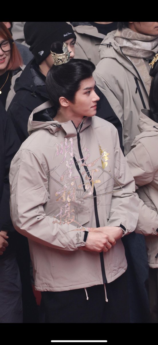 for yanan 闫桉 tweet media
