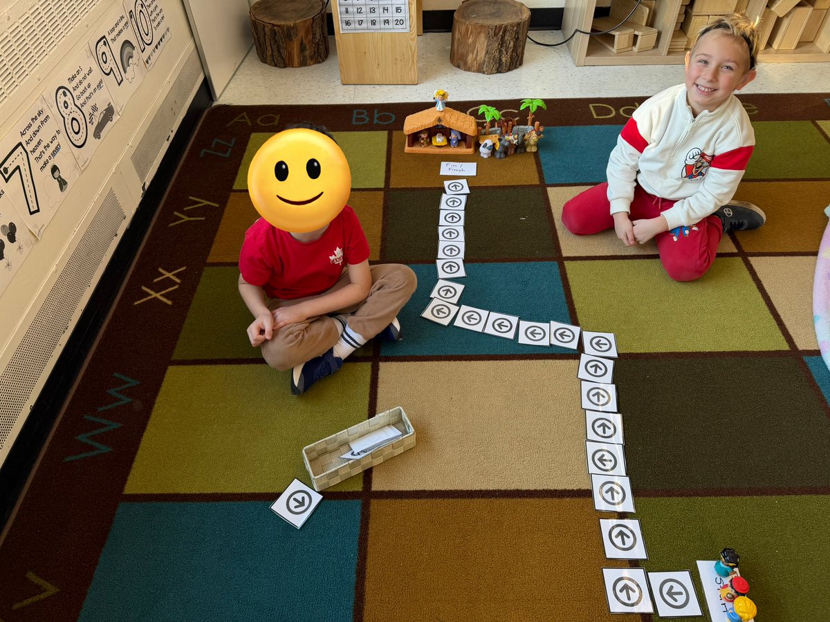 grefrench's tweet image. These little Grizzlies worked together to code a pathway for the three wise men to find Jesus and follow the special star to Bethlehem 🌟💛 🌟💛@ocsbRE #ocsbAdvent #unpluggedcoding #ocsbMath #ocsbBuildsBridges #ocsbFaith #ocsbKindergarten #ocsbBeCommunity @OttCatholicSB
