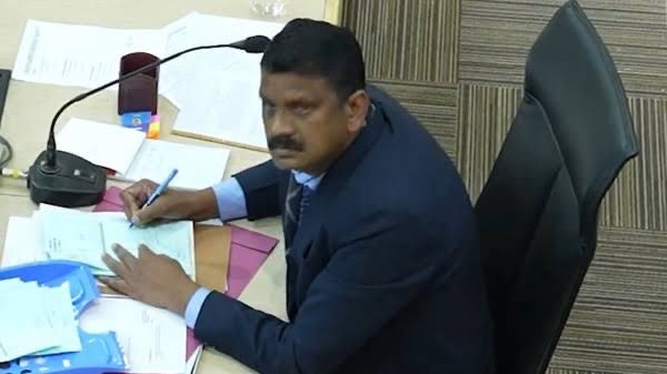 We want Corruption free Solampur GP tweet media