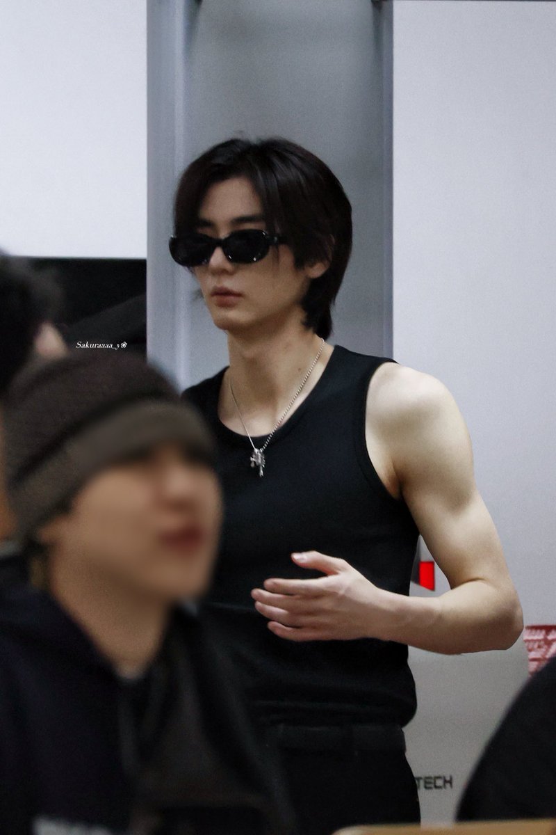 MyDearMerlin's tweet image. (masukin template tiktok bontang banting ihtaes di sini)