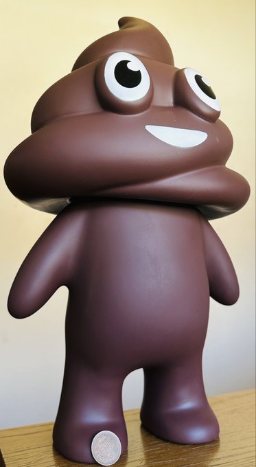 すごい存在感ある💩が届いたw
とりあえず玄関の守神にしようと思います✨
ありがとうございまふん! 