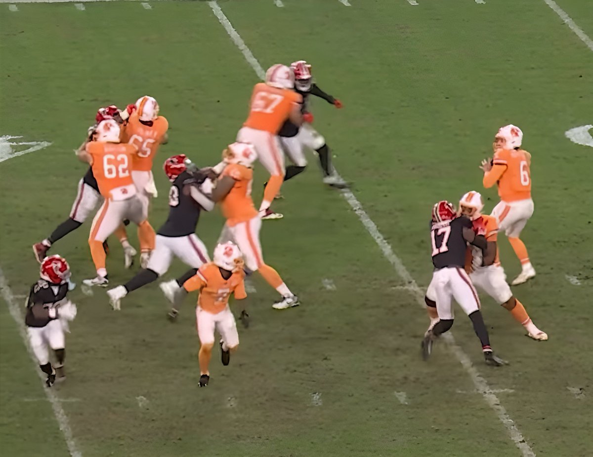 Super 70s Sports tweet media