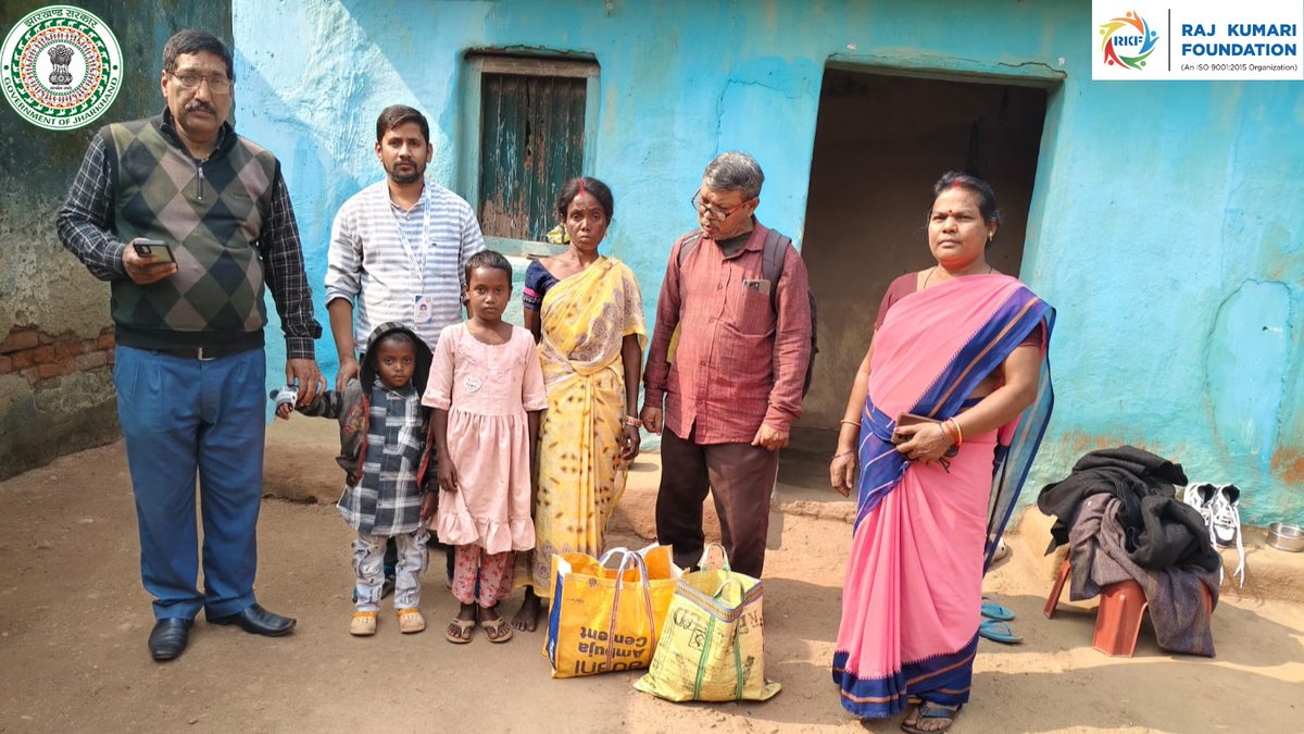 Trust_RKF's tweet photo. 🌱❤️ “My grandchild wakes up excited every morning for the camp… he eats, plays, learns good habits. This camp has changed his life.”A grandmother’s voice from Birhor Tola — and a reminder of why community nutrition matters. 💛
#Birhor #PVTG #ChildNutrition #PublicHealth https://t.co/YqZ8p6ljBy