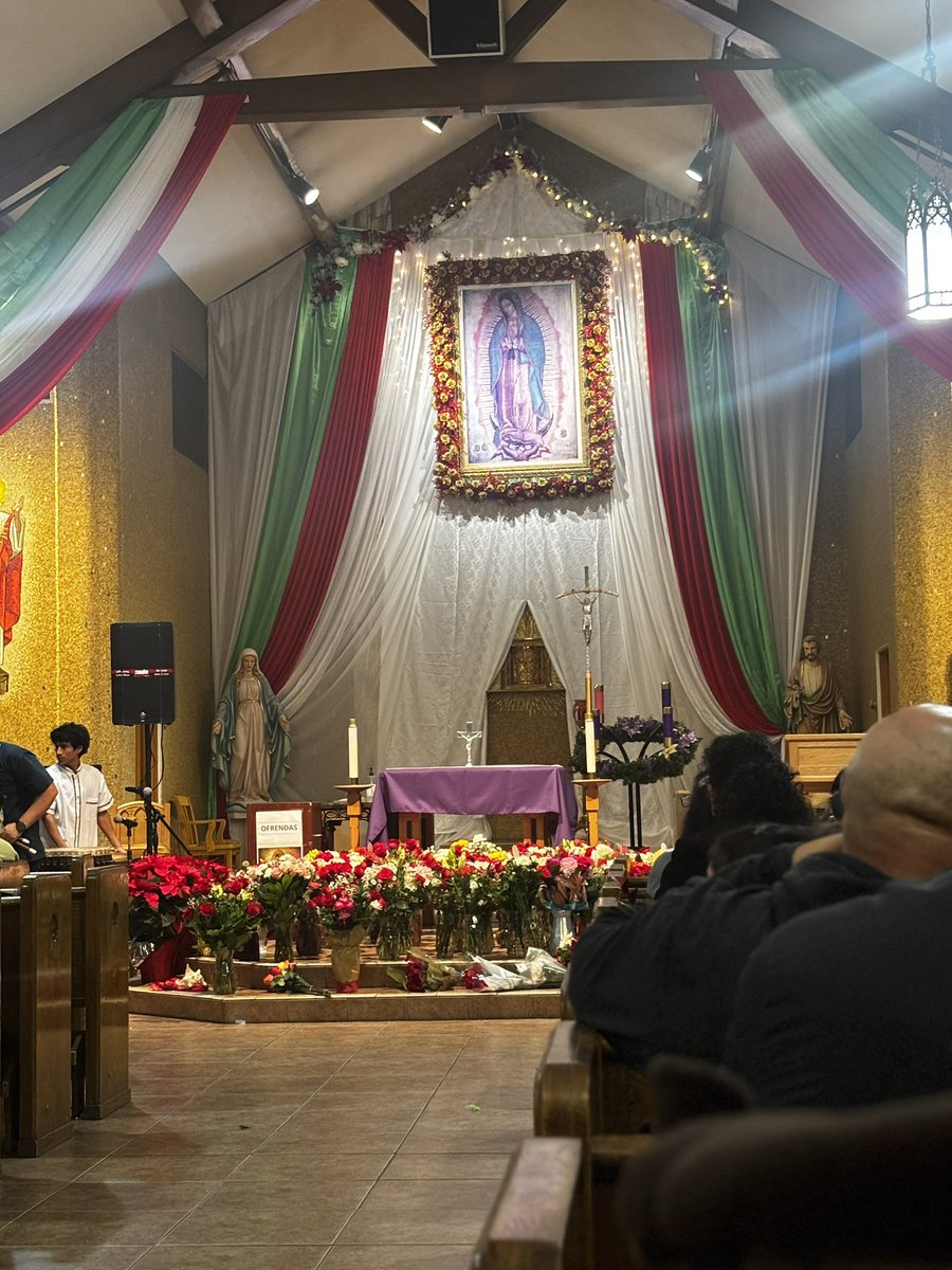 Maria de la Luz (@sosabyblood) on Twitter photo 