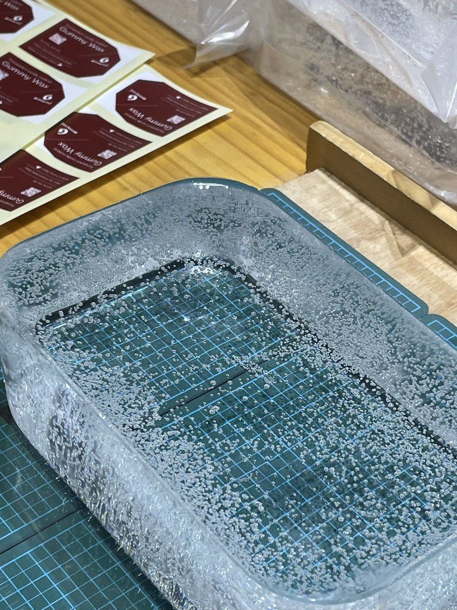 久しぶりにデザフェス当選しました。
Gummy  Wax Labとしては初めての出展。
ドキドキ。
【ゆるもっさ工房/Gummy  Wax Lab】にて明るいSブースなので、作品は厳選して持って行くかと思います〜。