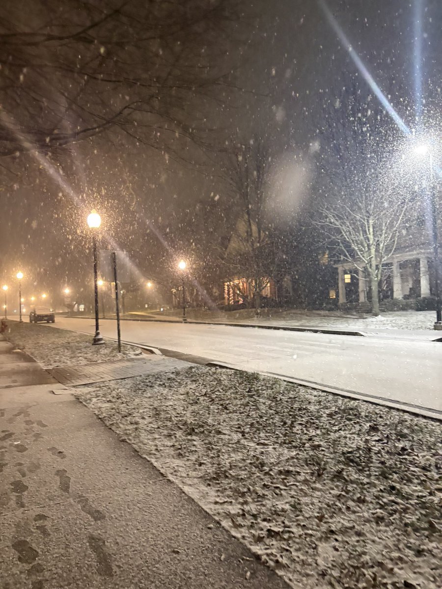 Sara Dunn tweet media