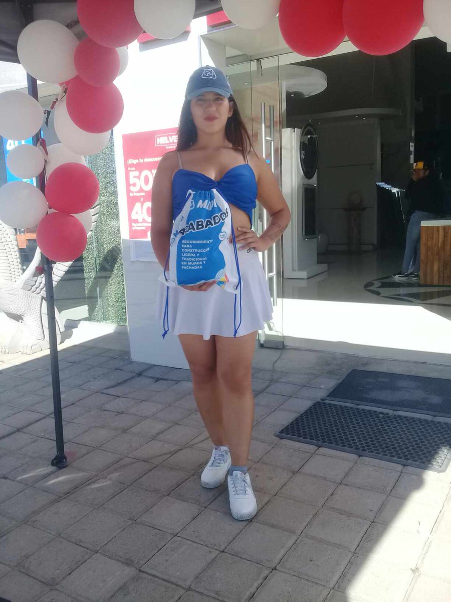 edecanesgalatea's tweet photo. Hola galafans,  estuvimos con MAPEI México  y nuestra linda Chica Mapei Mariah😍 Recuerda ellos manejan #estuco el de #mapei  #edecanes #EdecanesPuebla #edecanesparaeventos   #edecanesmexico #monedoncuvasa #chicamapei #ActivacionesDeMarca  #PromocionDeNegocios https://t.co/F2kgNP0ppi
