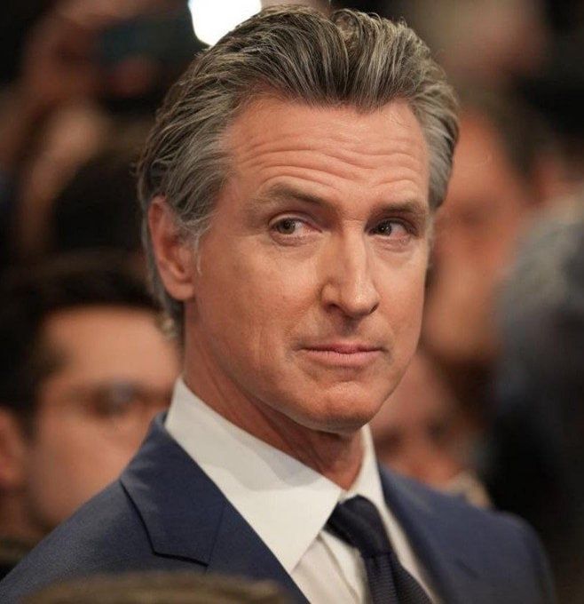 Commentary 🇺🇸 Tom Homan tweet media