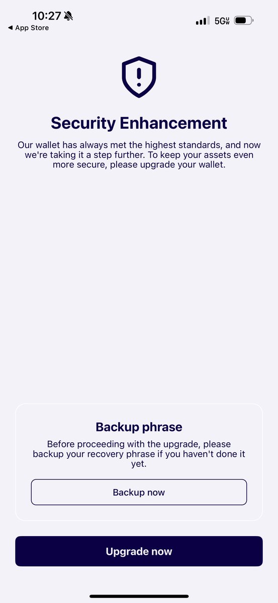 techinvestor68's tweet photo. @sunshinelu24 @vechainofficial 
I am stuck here, I can’t upgrade or backup my phrase…. https://t.co/GYVWUsDMB6