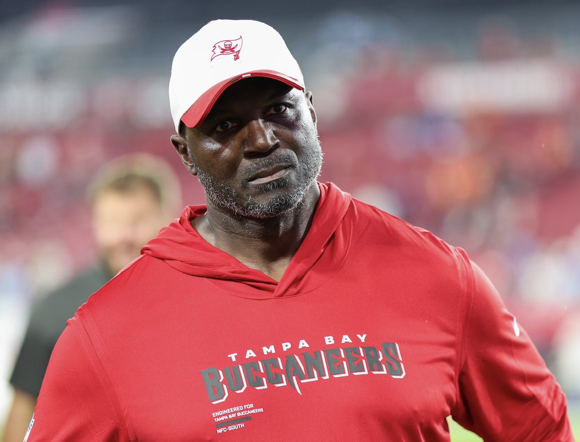 NFL_DovKleiman's tweet image. Should the Bucs fire Todd Bowles?