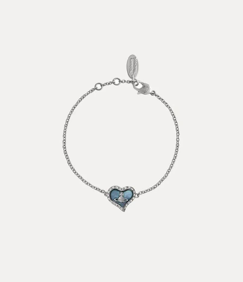 ______hnjs's tweet photo. BLUE🌎️🩵のアクセサリーって最強に可愛い https://t.co/fcAKIrH0U5