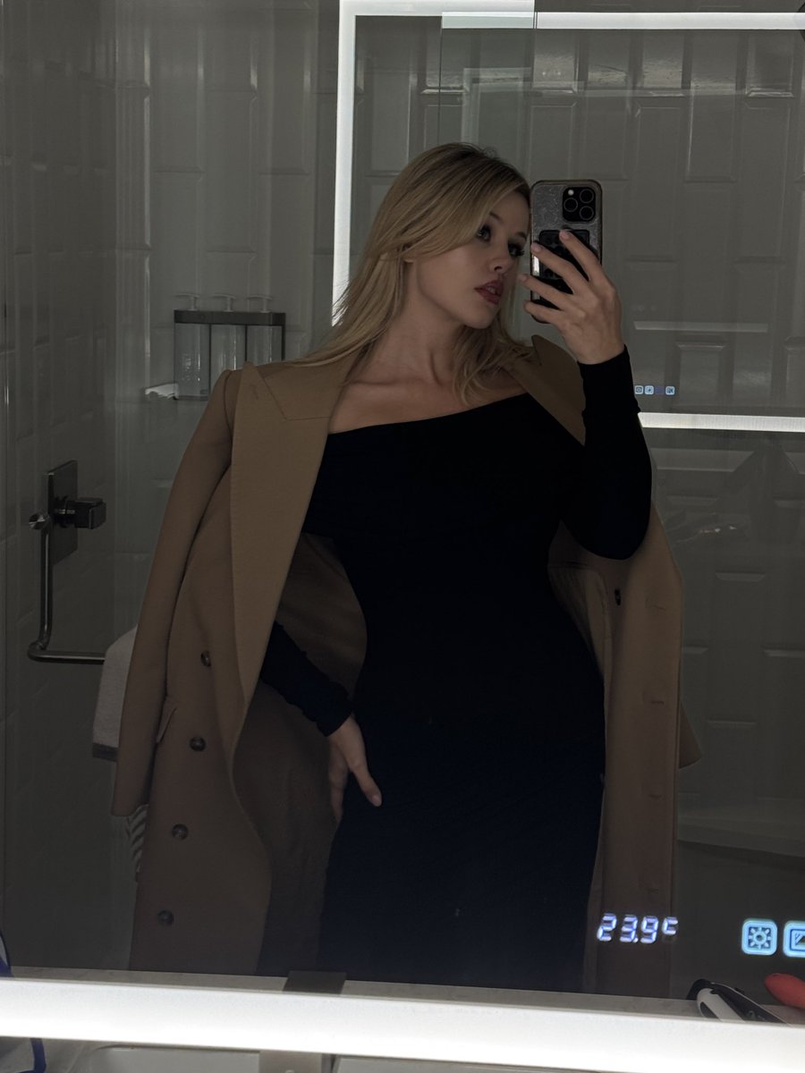 mszrsmerci's tweet photo. Like My fit? Yes or no? 👇🏻 https://t.co/Ih3PG1GG02