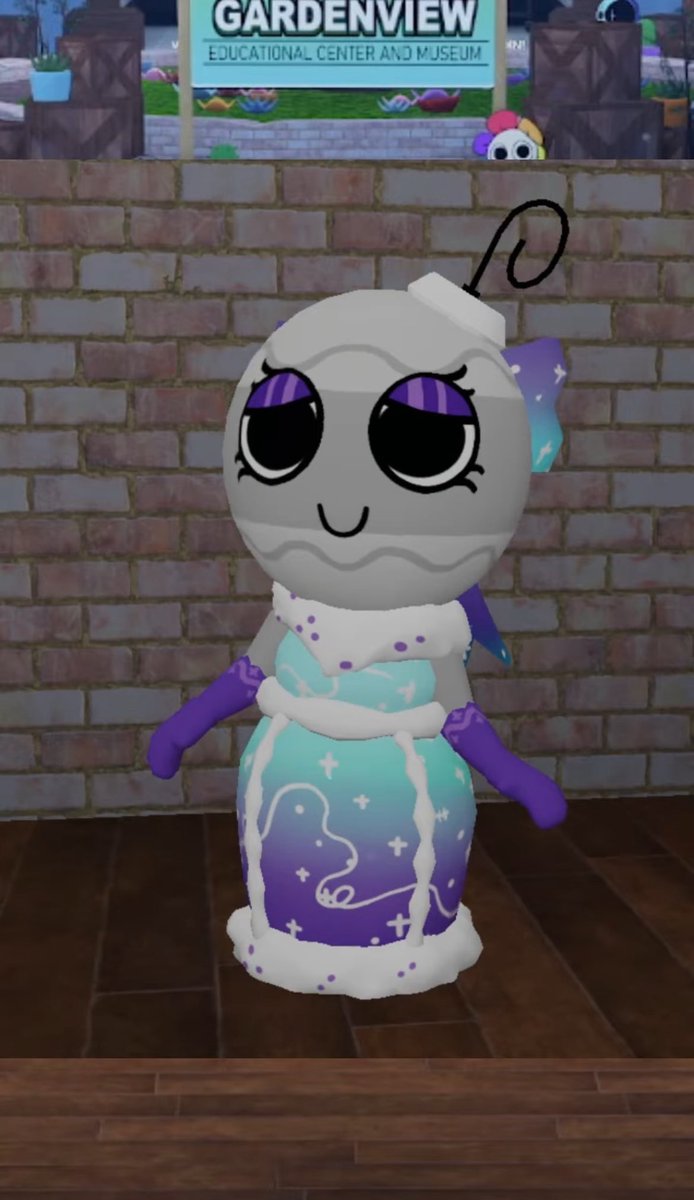 ballooeyy's tweet image. //so we can all agree shes the most gorgeous beautiful woman in all of gardenview right