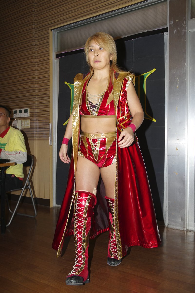 pw_bukotsu's tweet image. 2025.12.7
プロレスリングBUKOTSU
“2025年最終興行”

第４試合
パンサーグリーンプレゼンツ
タッグマッチ45分1本勝負

#蒼あいな &amp;amp; #マリ卍 vs #KONOHA &amp;amp; #山縣優

#pw_BUKOTSU
#柳ケ瀬プロレス