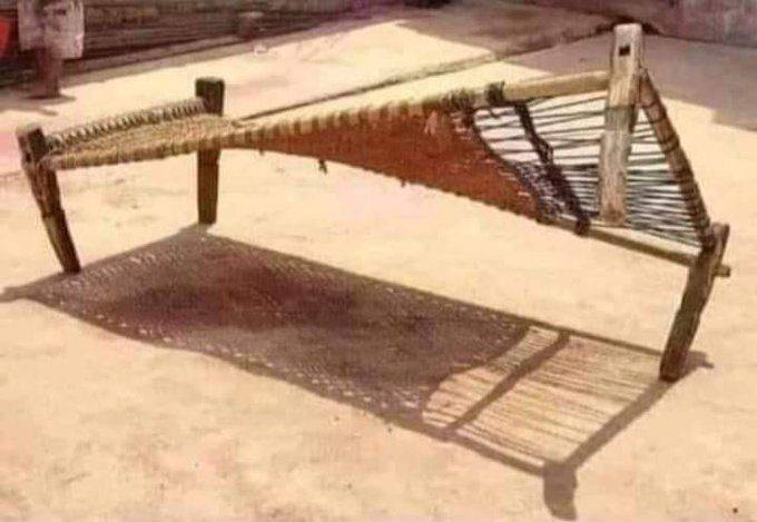 खाट की ये समस्या झेली है आपने...... मैने तो झेली है?