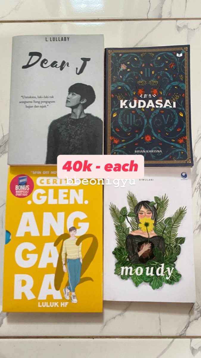 bbeonigyu's tweet photo. ini saya juga mau jual novel sealed + unsealed (harga tertera) 

• kl kurang murah dm aja 🫰🏻 

🏷️ wts wtb novel unsealed, novel sealed https://t.co/Zok72rtCNW