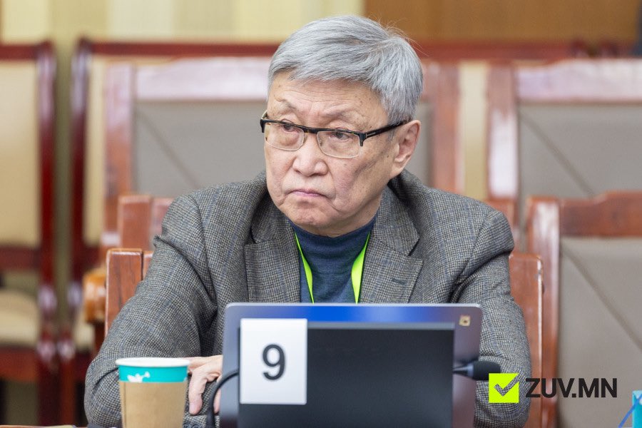 Сонсголоос Ерөнхий сайд асан С.Баяр-ын хэлэх үгнээс өндөр хүлээлттэй байлаа. Тухайн үеийн гэрээг хар толгойгоороо хариуцна, үр ашиг нь ямар ч тохиолдолд Монголд ашигтай гэж хэлснээрээ хамгаалах юм байх гэж бодтол харамсалтай нь сонсгол дээр шал өөр зүйл яриад явчихлаа. Бүх