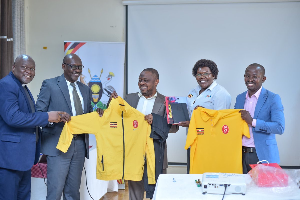 MugishaJustus16's tweet photo. Yesterday, we concluded a two-day School Sports evaluation retreat, chaired by the Commissioner for Physical Education and Sports, Rev. Can. Dr. Duncans Mugumya, which focused on reviewing the year 2024 and developing strategies for 2025. https://t.co/tnLrtRBvzA