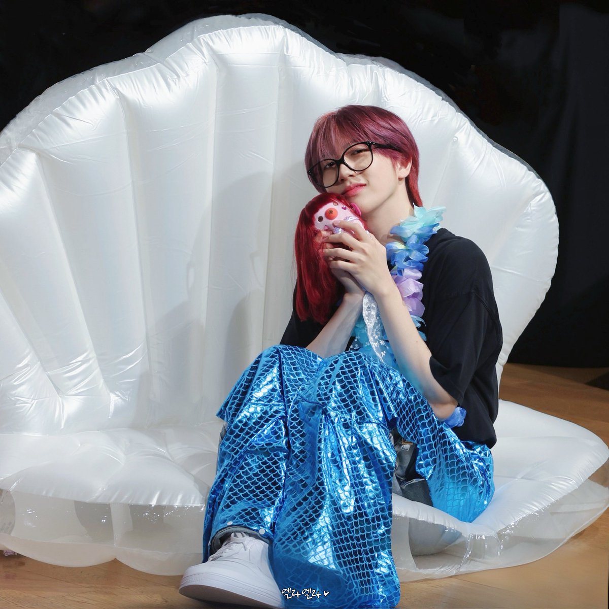 누군가 인어공주 빨리 꺼내놔서…
내 인어공주도 다리 있엉🧜🏻‍♀️🧜🏻‍♀️

#크래비티 #CRAVITY 
#WONJIN #원진 #함원진