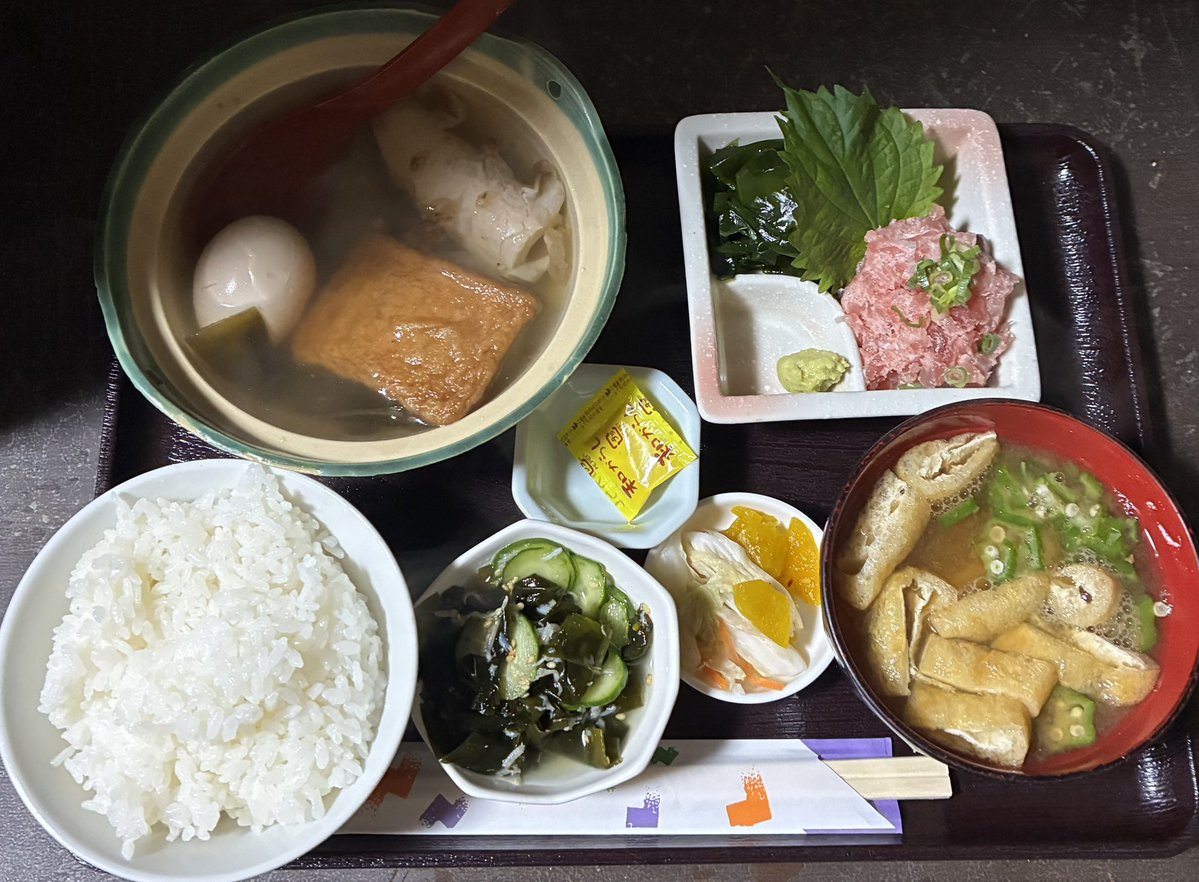 ランチ営業、終了しております。 夜営業は18:00開始予定。 夜も ランチ営業、終了しております。 夜営業は18:00開始予定。 夜も