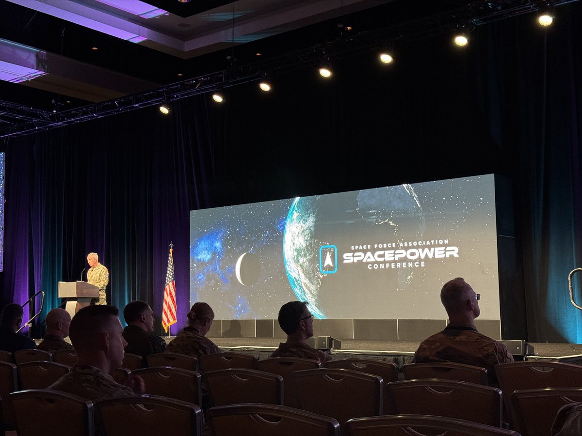 foresth915's tweet image. SPC開催第3回目にしてなんとMeink米国空軍長官やSaltzman宇宙軍大将やWhiting宇宙軍大将など続々登壇で参加者も前回より結構増えてる！

#spacepowerconference #florida #space