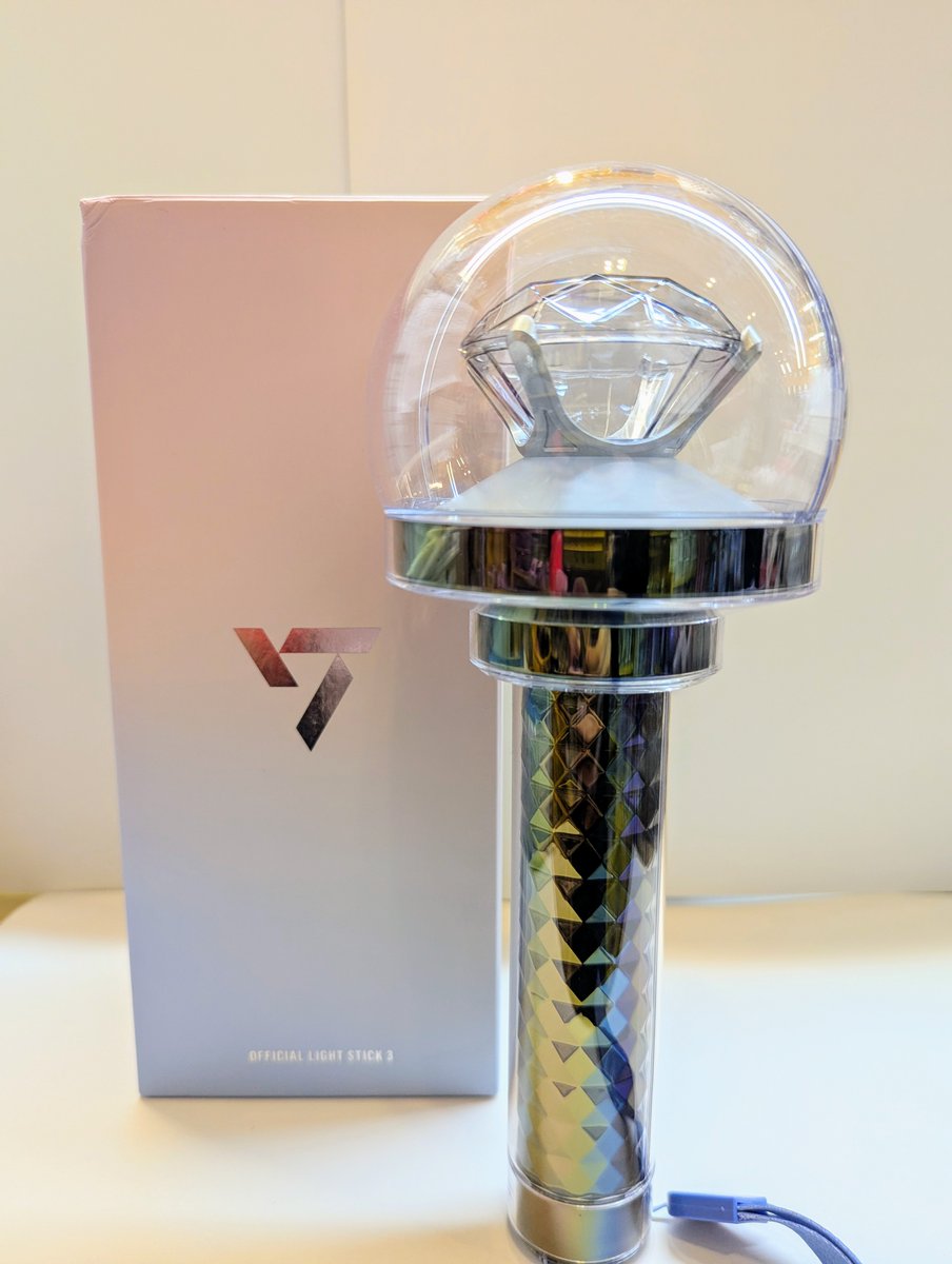 SEVENTEEN Ver.3 OFFICIAL LIGHT STICK 入荷しました✨ 12/20~21は