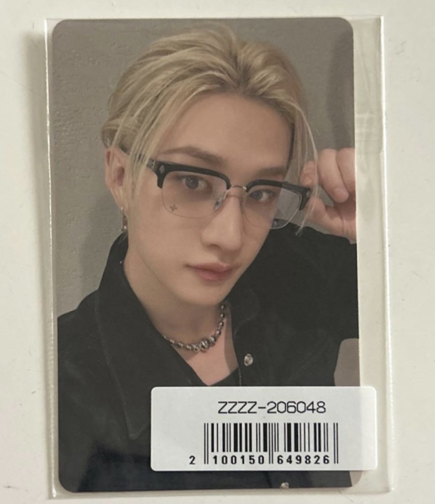 rachaflex's tweet photo. that one hot math teacher everyone has a crush on https://t.co/TwAhYqOO2s