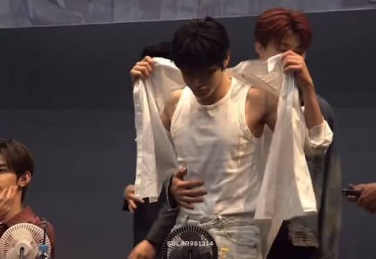HonsoolMood's tweet photo. Give Me Something Extra
4.8k 🔞 geonjyung

pwp, t4t

https://t.co/BxmPLjHzfK https://t.co/XDcRGYmpaY