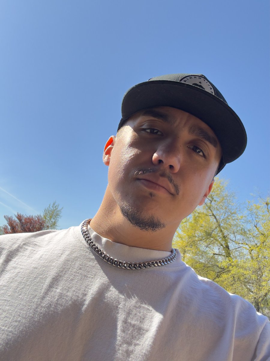 tattooedboii (@tattooedboii) on Twitter photo 