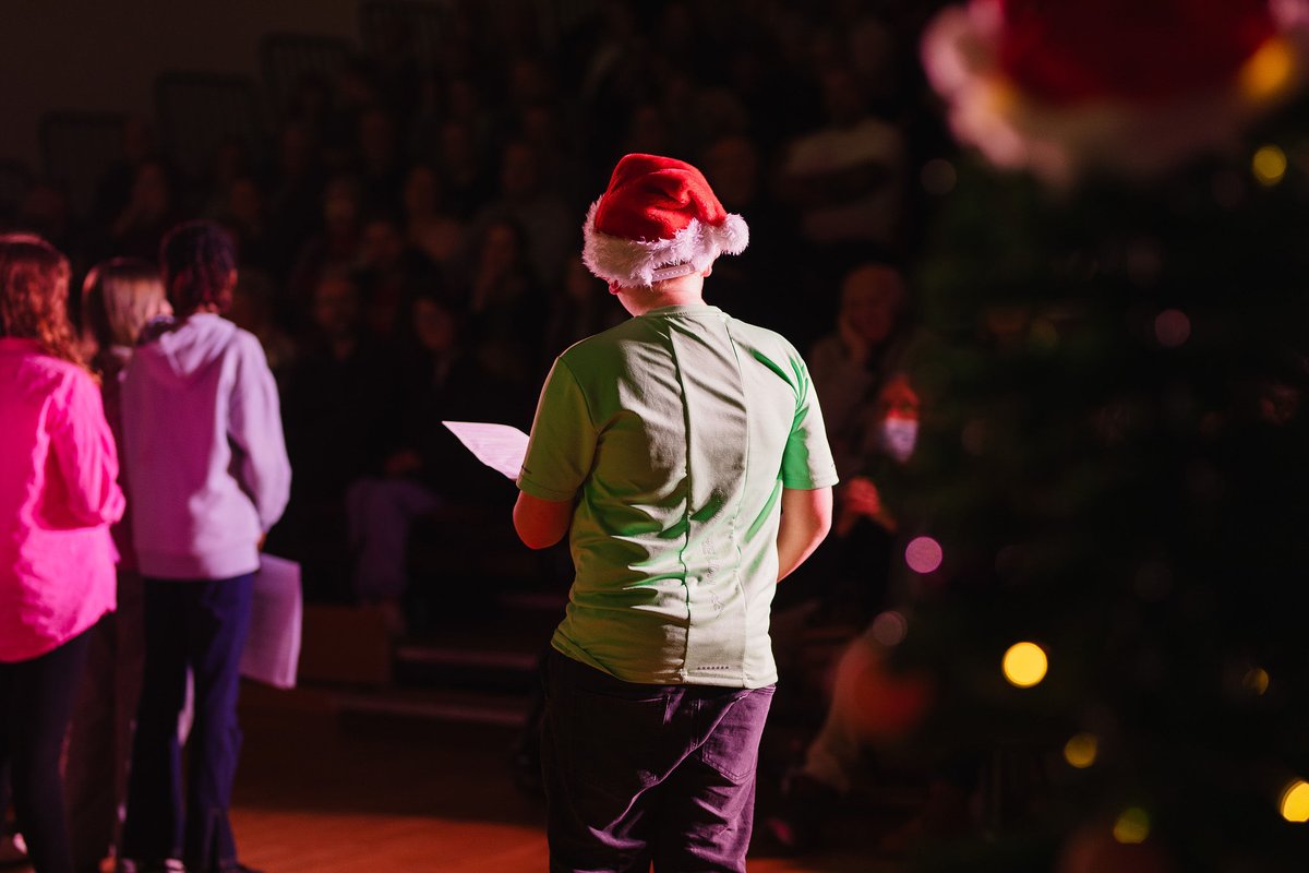 KirkHallamCA's tweet photo. Performing to a sold out audience is not for the faint hearted, but our talented #KHCA students showcased their hard work to bring 🎄Christmas🎄 joy to the Ilkeston #community! Well done &amp; thank you to everyone who made the show such a success!!#proud #KirkHallam #MerryChristmas https://t.co/eSIHFvgPTd