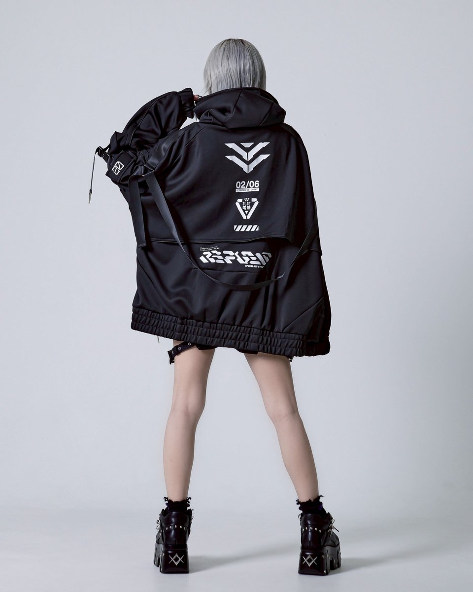 RE ARRIVAL】 REFLEM【レフレム】 サイバー切替ボリュームネック