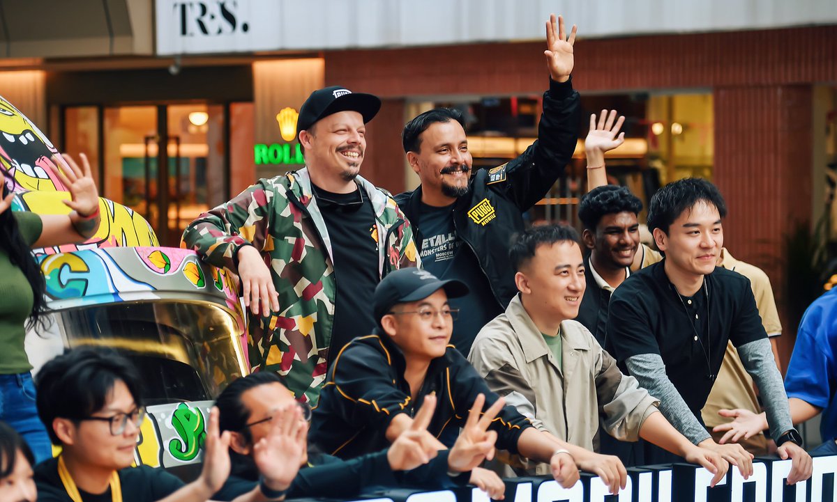 Met with the <a href="/PUBGMOBILE/">PUBG MOBILE</a> art team yesterday!