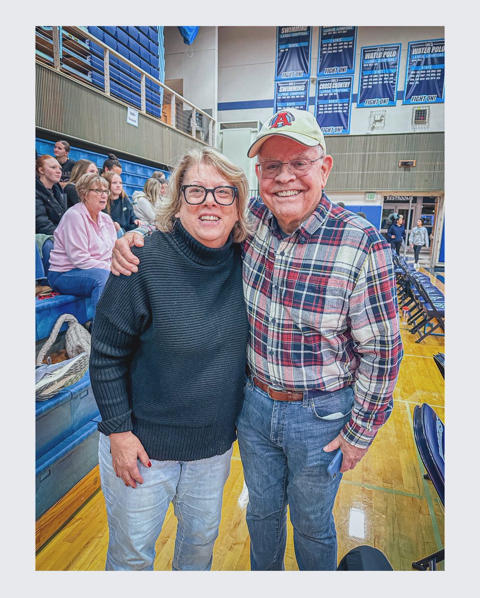 Look who came to the game tonight!!! Coach Nelson was the second girls coach in the school’s history and was the coach when i first started working the games - 42 years ago!! 

Added bonus: the Rams beat their rivals the Puyallup Vikings tonight!
#ourramsfighton