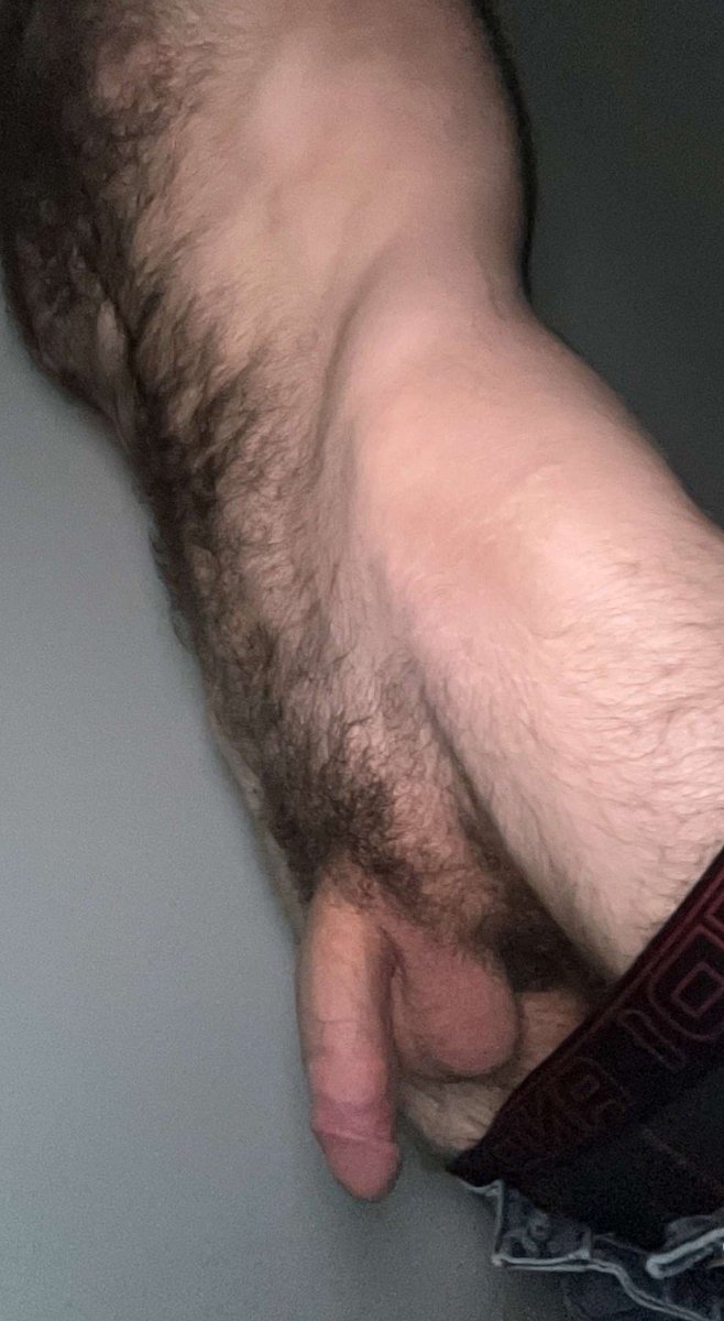 HairyTopDC tweet media