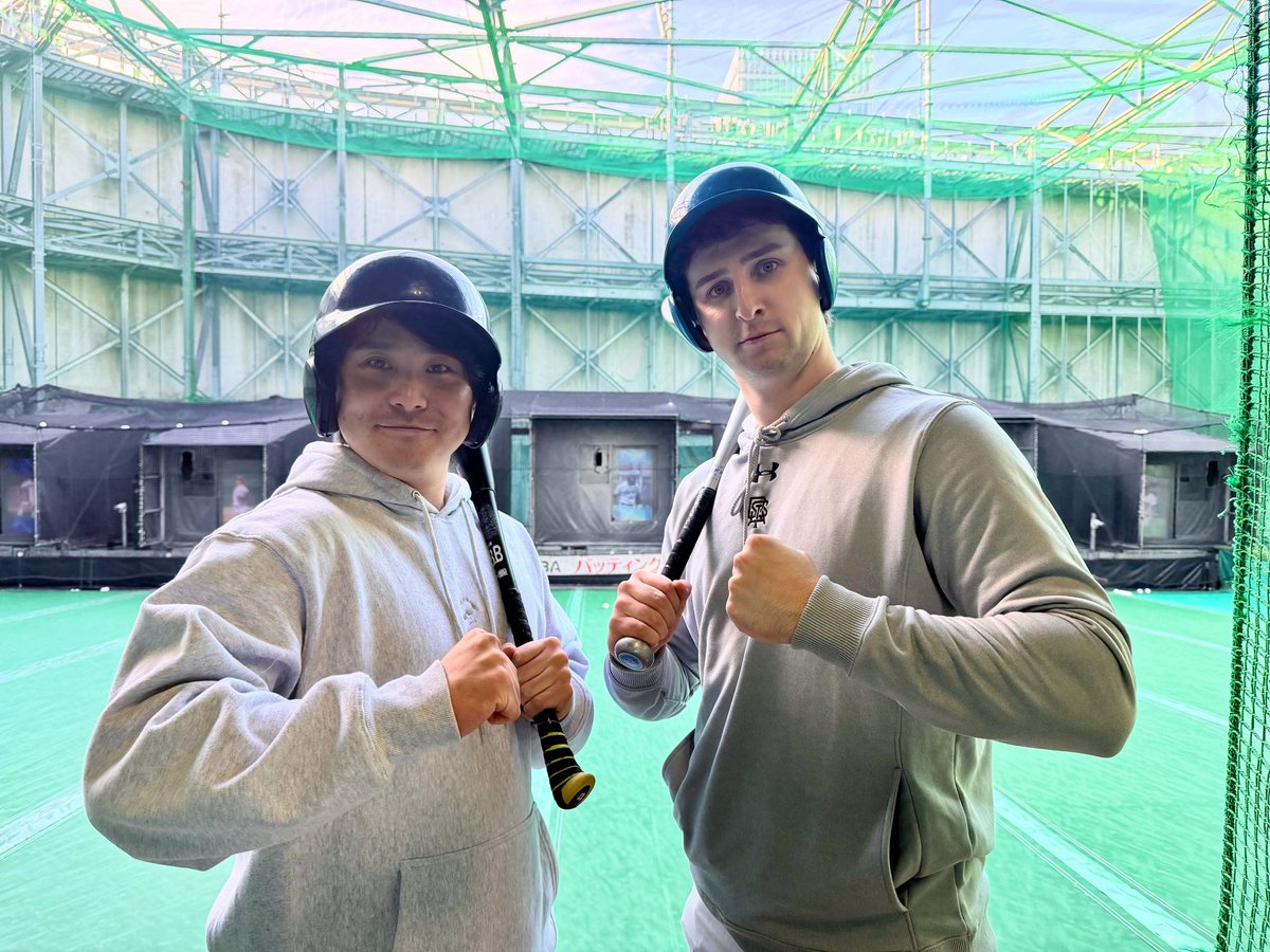 Bロゴ フード付き黒コート 横浜ベイスターズ キッズレインコート/B