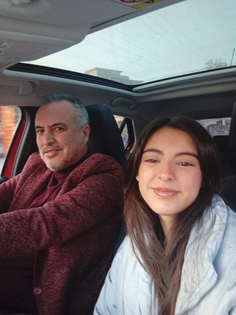 🌅 Günaydın güzel kızım,

Hayatta ne kadar güçlü, ne kadar güzel bir kalbin olduğunu görmek bana her gün ayrı bir huzur veriyor.
Büyürken seni izlemek benim için hem en büyük mutluluk hem de en büyük gurur.

Bugün neyle karşılaşırsan karşılaş, bil ki baban her zaman arkanda.