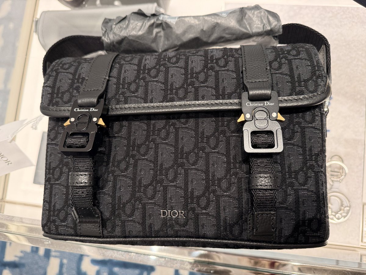 오늘의 멋짱이🖤

#재찬