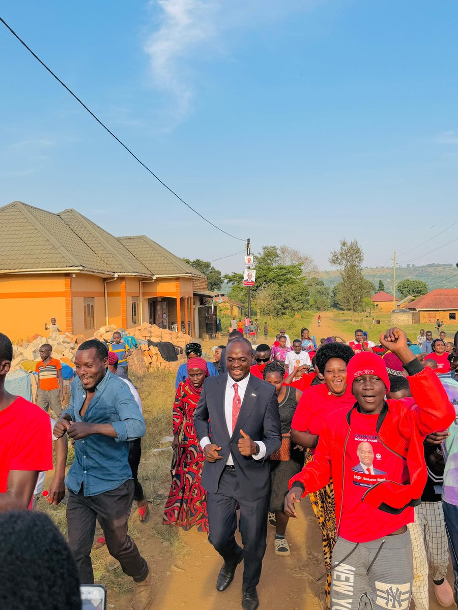 brucenahabwe1's tweet photo. Hon @EvansKanyike rallied supporters in Buwunga village, Buwunga Subcounty for the #ProtesVote2026 https://t.co/VwOoxvZDOG