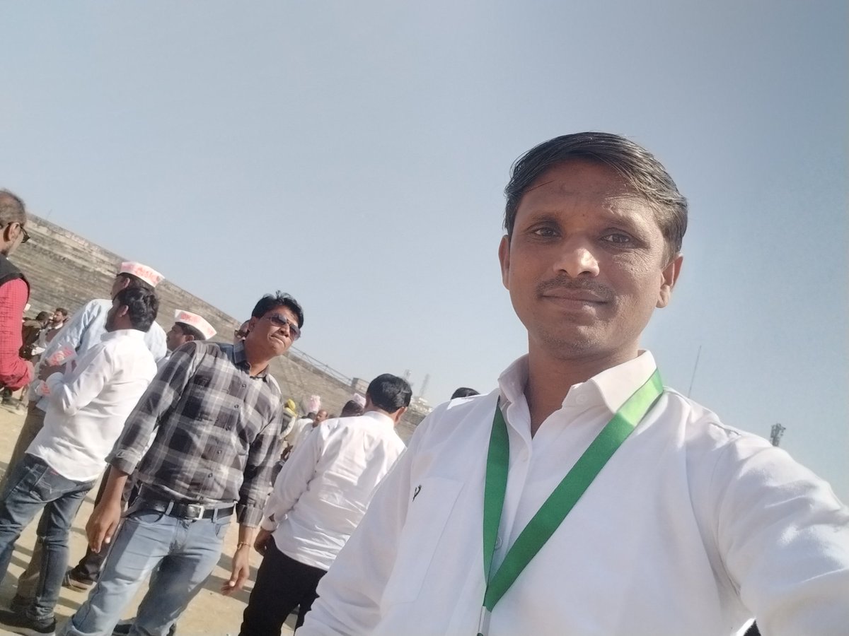 विनायक चौथे🇮🇳 tweet media