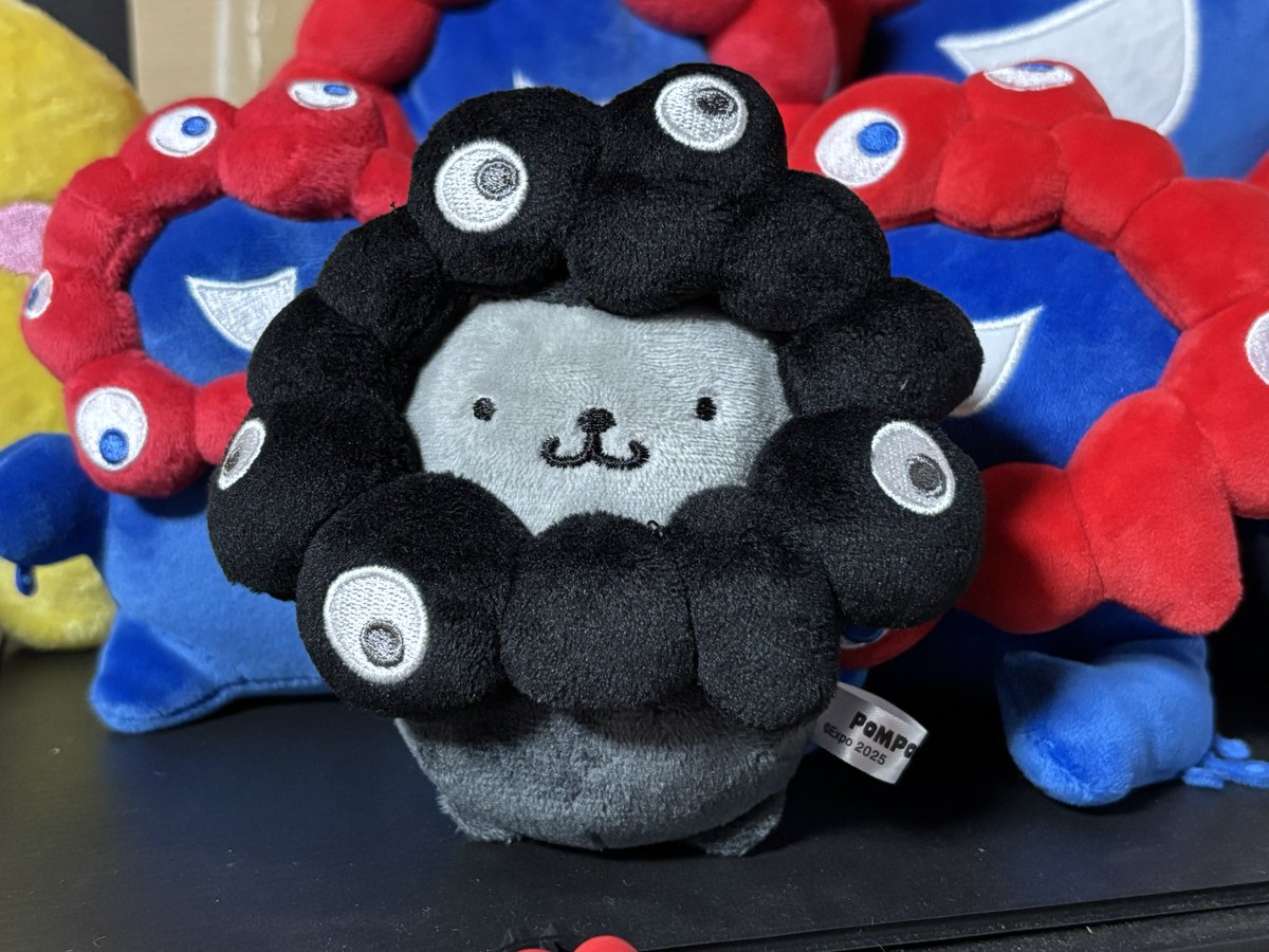 ぎゃー😱 めっちゃ可愛い😍 黒ミャクミャクプリンちゃん やっとオズの
